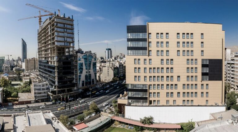 ساختمان اداری میر داماد تهران