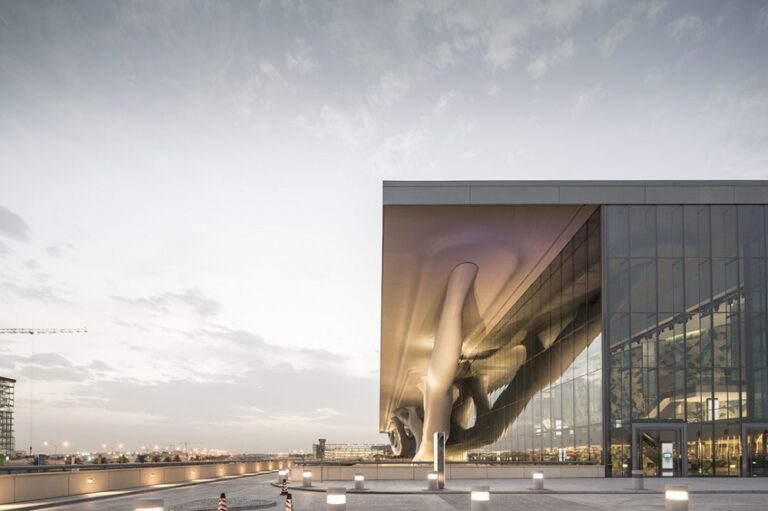 مرکز همایش های ملی قطر