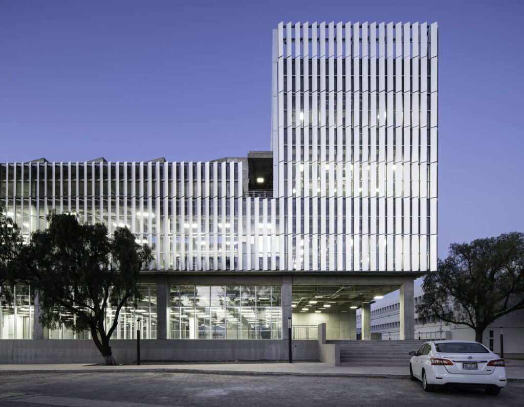 مرکز زیست مهندسی - استودیوی معماری شهر