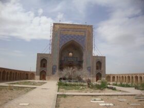آرامگاه مولانا زین الدین ابوبکر تایبادی
